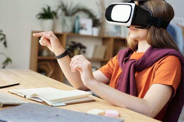 Virtual reality for historical preservation and education